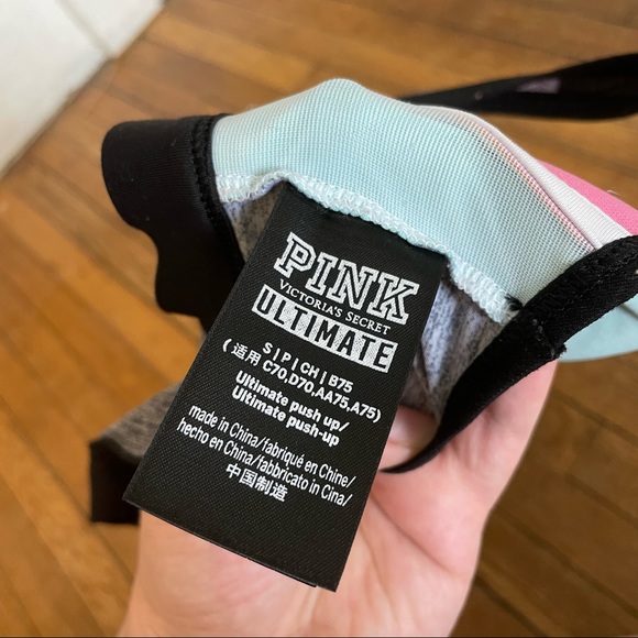 Victoria’s Secret PINK ultimate push-up zip sports bra - Picture 7 of 7